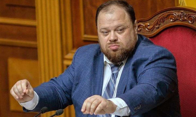 Стефанчук має намір обговорити з МОН проблемні питання у сфері освіти